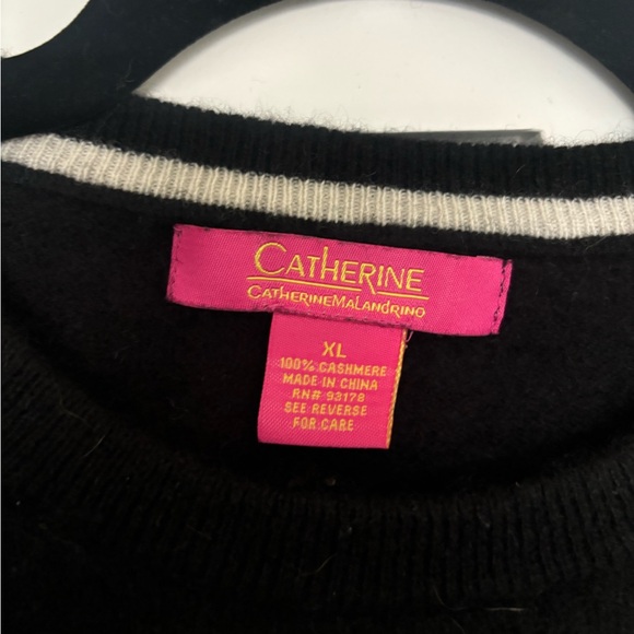Catherine Malandrino Black 100% Cashmere Star Print Crew Neck Sweater size XL - Picture 4 of 8